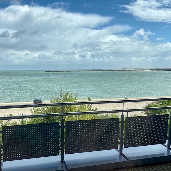 Blick aus der Sauna auf Helgoland